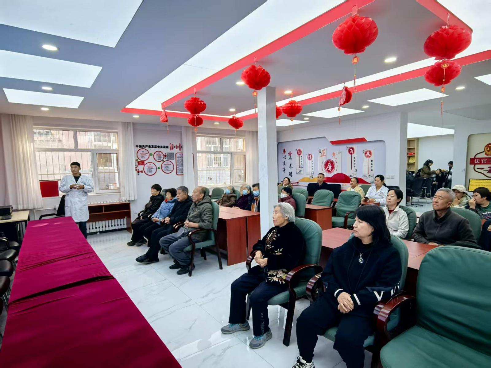 bbbe317c7b99bfffce8cefab4212a195.jpg bbbe317c7b99bfffce8cefab4212a195.jpg