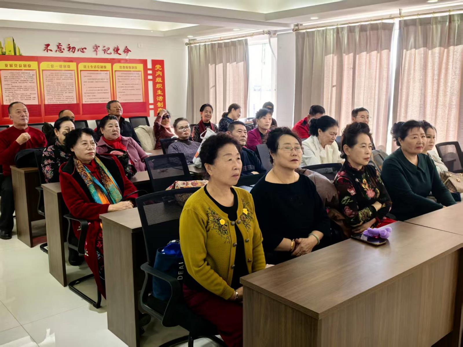 87bc36663cdc555615cb96493f842036.jpg 87bc36663cdc555615cb96493f842036.jpg